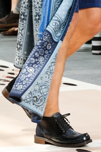 Look 37